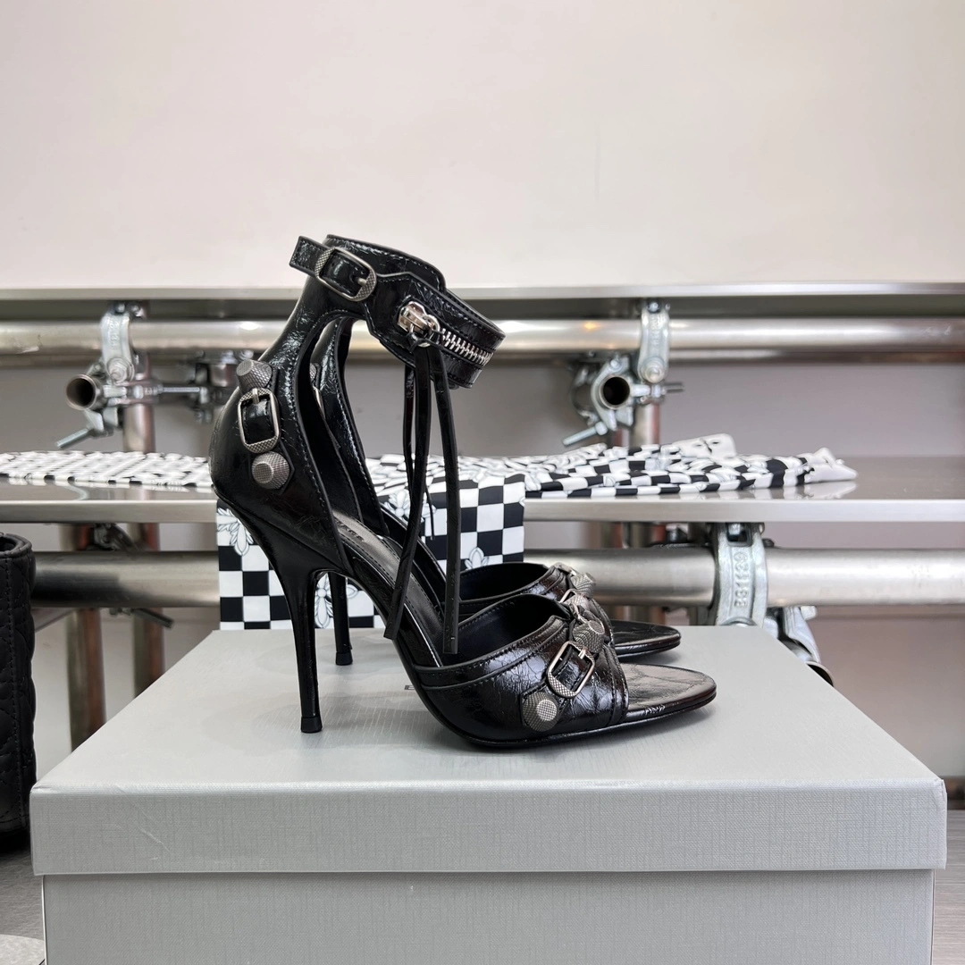 coco-- 743057WAD4E1081 10.5cm Heel height item:C-X811G1864Y